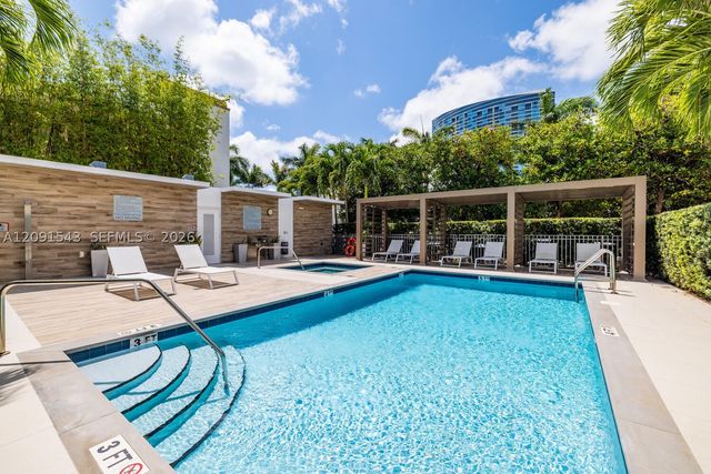 455 NE 39th St 103, Miami, FL 33137