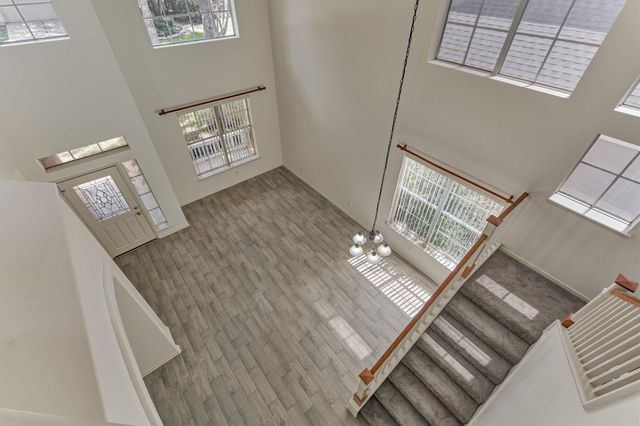 11 Vinca Trail, The Woodlands, TX 77382