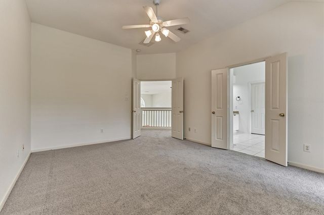 11 Vinca Trail, The Woodlands, TX 77382