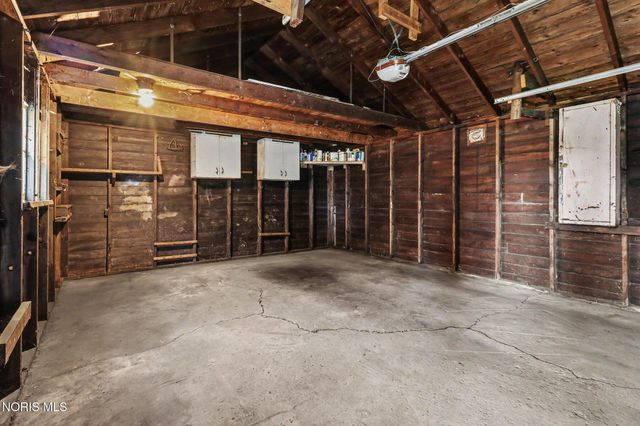 5302 Bennett Road, Toledo, OH 43612