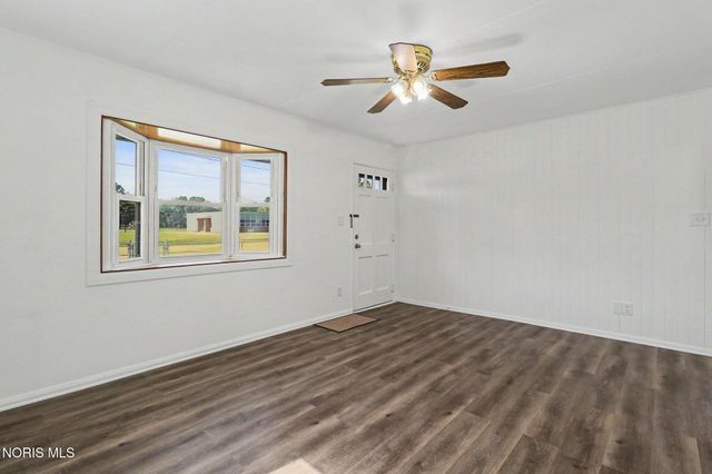 5302 Bennett Road, Toledo, OH 43612