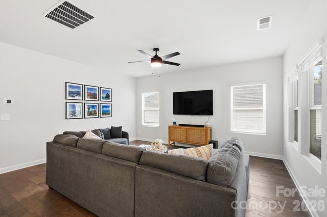 6234 Barcelona Way, Charlotte, NC 28214