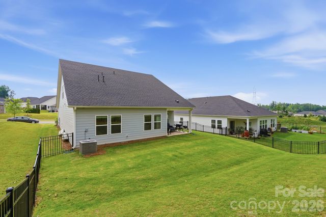 6234 Barcelona Way, Charlotte, NC 28214