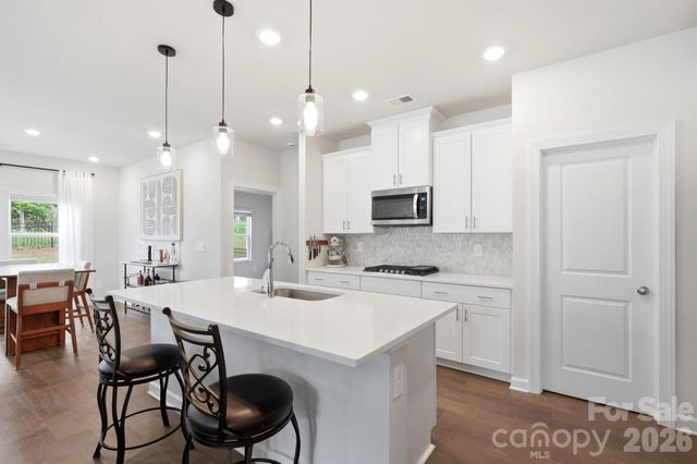 6234 Barcelona Way, Charlotte, NC 28214