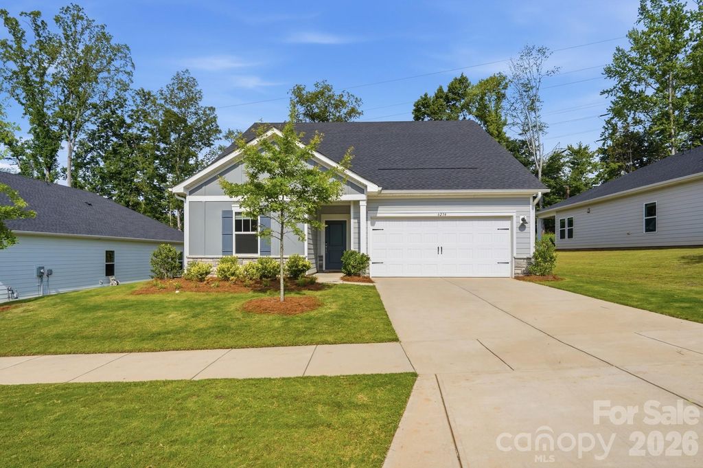 6234 Barcelona Way, Charlotte, NC 28214
