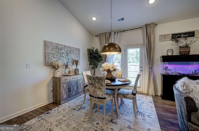 102 Sorrento Drive NW, Cartersville, GA 30120