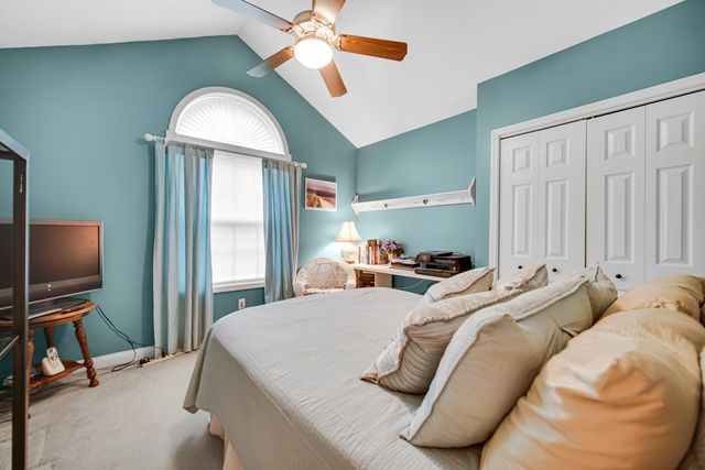 2667 High Sierra Drive, Valparaiso, IN 46385