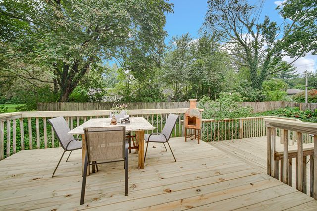 2667 High Sierra Drive, Valparaiso, IN 46385