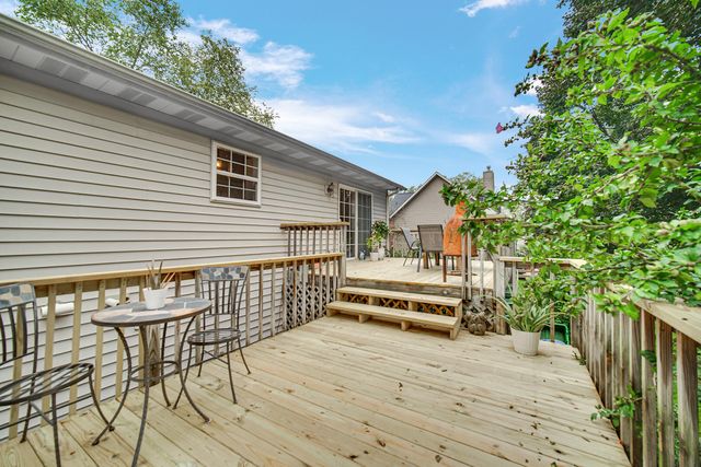 2667 High Sierra Drive, Valparaiso, IN 46385