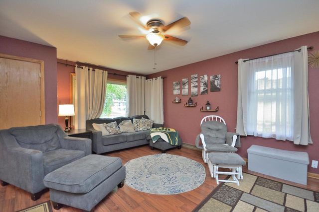 3422 S 85th STREET, Milwaukee, WI 53227