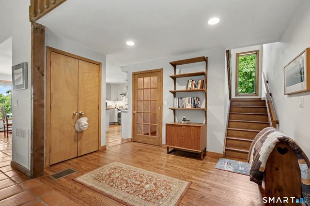 6 Fox Run, Sherman, CT 06784