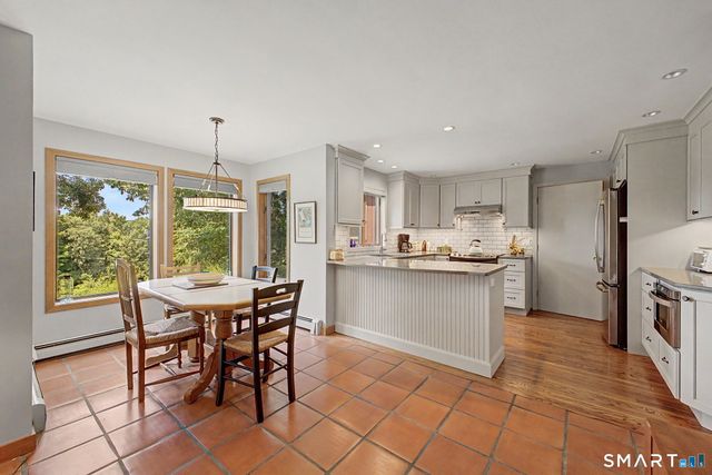 6 Fox Run, Sherman, CT 06784