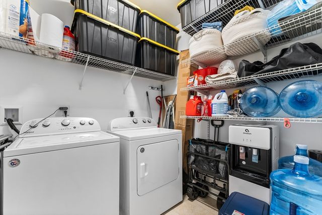 110 Trotter Rd 2310, Weymouth, MA 02190