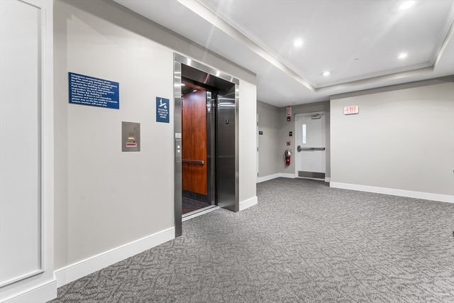 110 Trotter Rd 2310, Weymouth, MA 02190