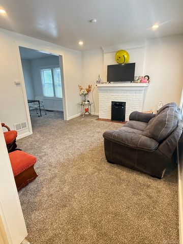 5595 Oregon Street, Detroit, MI 48204