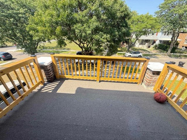 5595 Oregon Street, Detroit, MI 48204