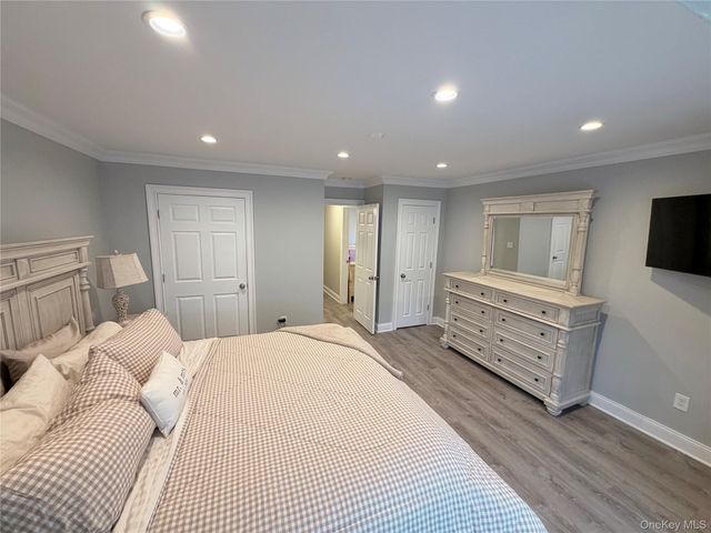 190 Millard Avenue 190, West Babylon, NY 11704