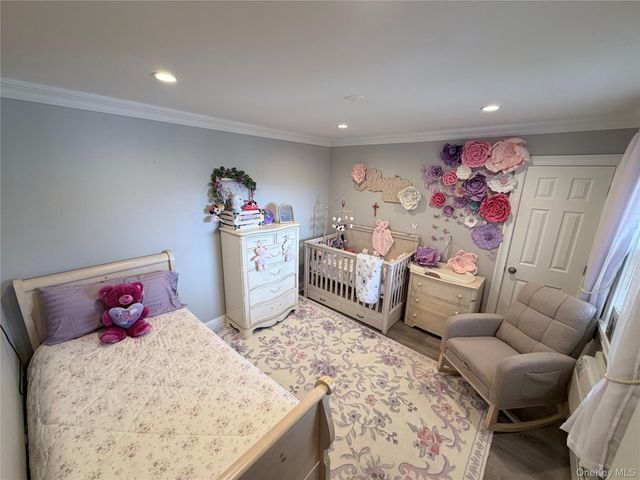 190 Millard Avenue 190, West Babylon, NY 11704