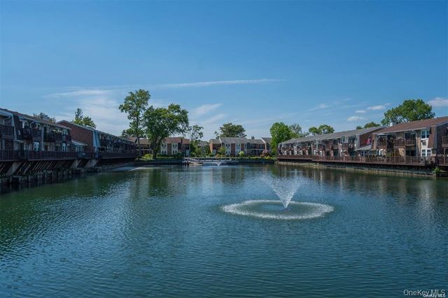 190 Millard Avenue 190, West Babylon, NY 11704