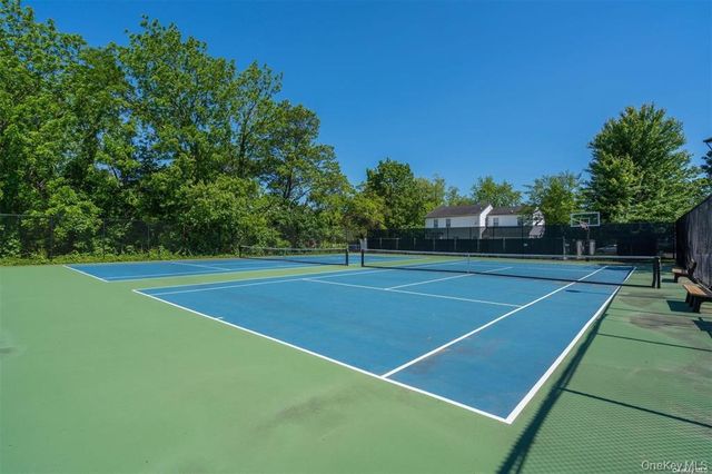 190 Millard Avenue 190, West Babylon, NY 11704