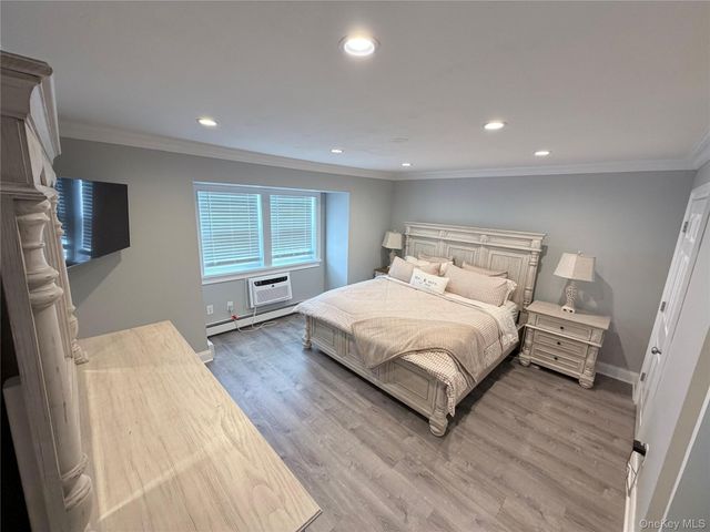 190 Millard Avenue 190, West Babylon, NY 11704