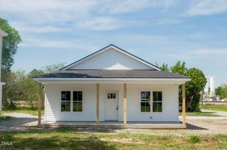 311 N Wilson Avenue, Dunn, NC 28334