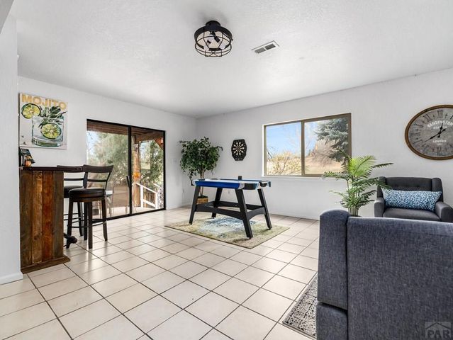 4349 Blueflax Dr, Pueblo, CO 81001