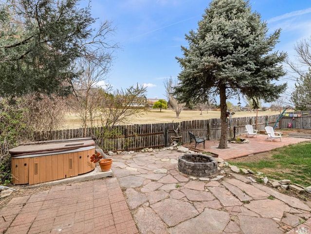 4349 Blueflax Dr, Pueblo, CO 81001