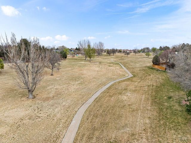 4349 Blueflax Dr, Pueblo, CO 81001