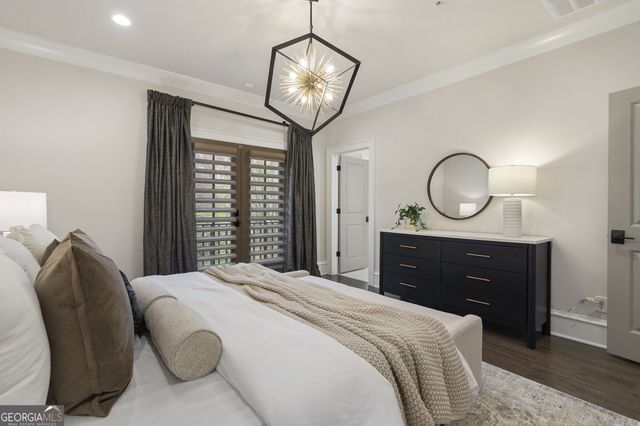 3715 Peachtree Road NE 12, Atlanta, GA 30319