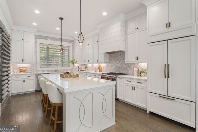 3715 Peachtree Road NE 12, Atlanta, GA 30319