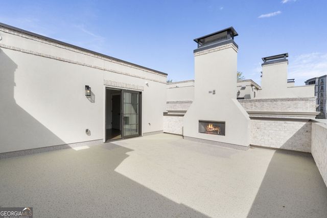 3715 Peachtree Road NE 12, Atlanta, GA 30319