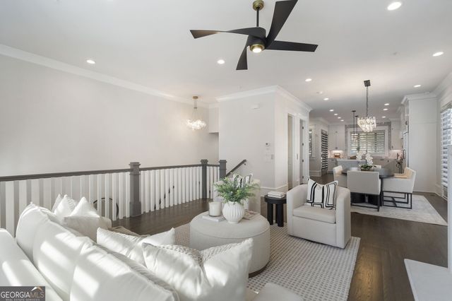 3715 Peachtree Road NE 12, Atlanta, GA 30319