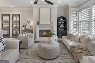 3715 Peachtree Road NE 12, Atlanta, GA 30319