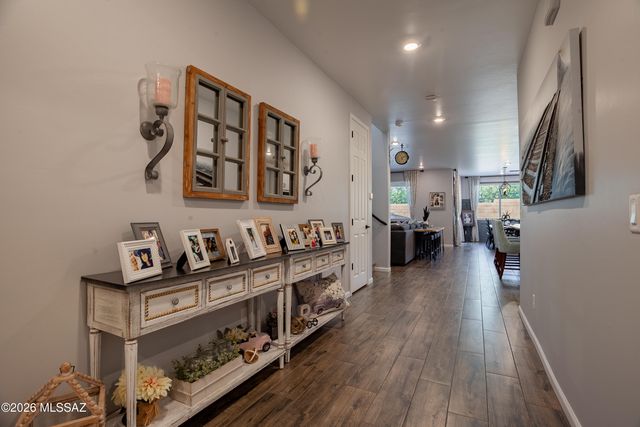 3272 W Shadow Park Way, Tucson, AZ 85742