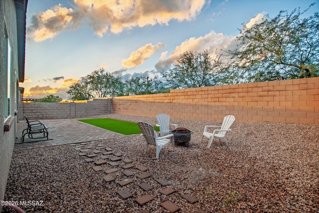 3272 W Shadow Park Way, Tucson, AZ 85742