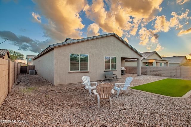 3272 W Shadow Park Way, Tucson, AZ 85742