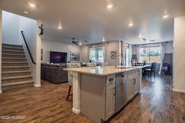 3272 W Shadow Park Way, Tucson, AZ 85742