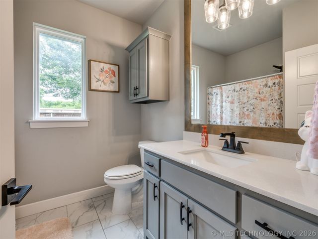 3220 W 118th Street S, Tulsa, OK 74037