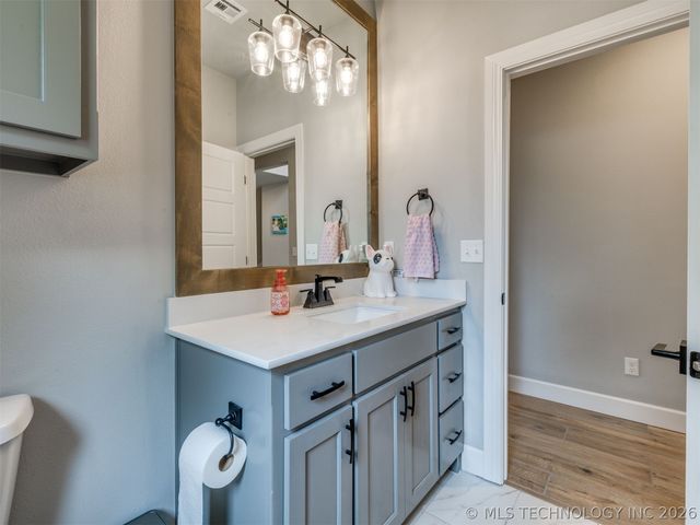 3220 W 118th Street S, Tulsa, OK 74037