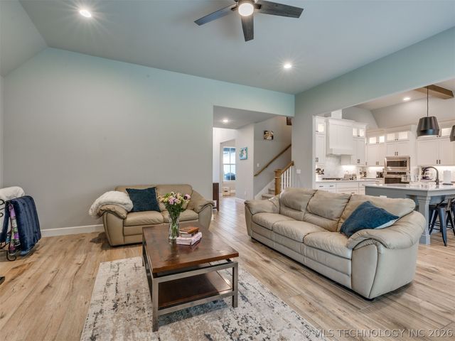 3220 W 118th Street S, Tulsa, OK 74037
