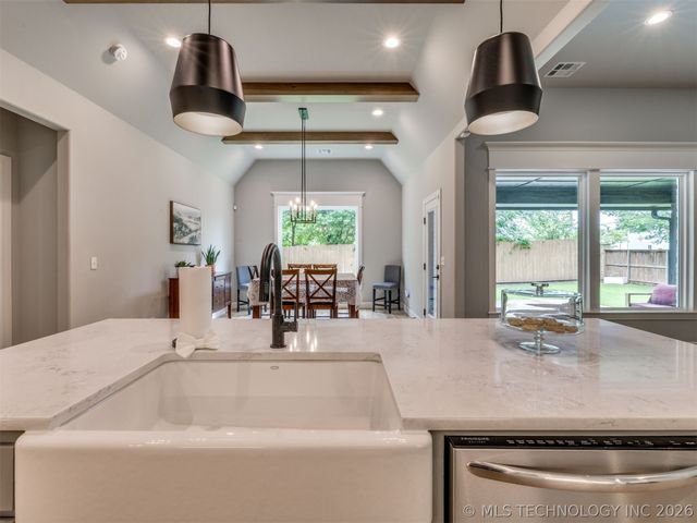 3220 W 118th Street S, Tulsa, OK 74037