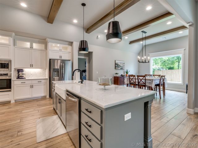 3220 W 118th Street S, Tulsa, OK 74037