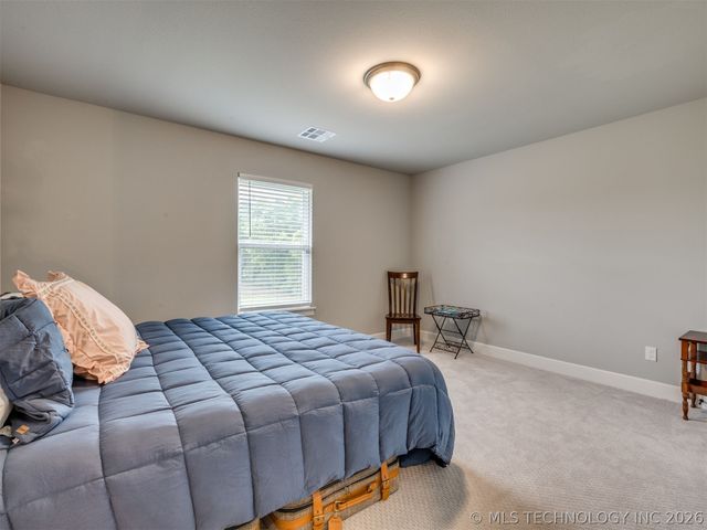 3220 W 118th Street S, Tulsa, OK 74037