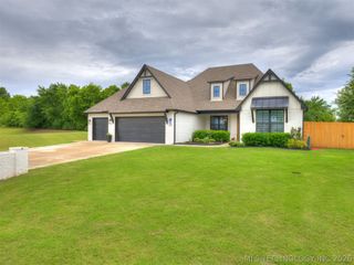 3220 W 118th Street S, Tulsa, OK 74037