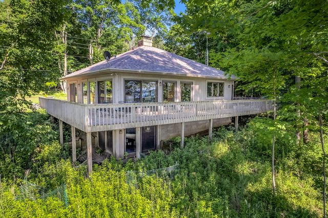 4569 S Lakeshore Drive, Ludington, MI 49431