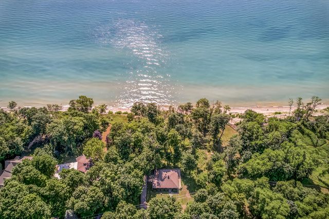 4569 S Lakeshore Drive, Ludington, MI 49431