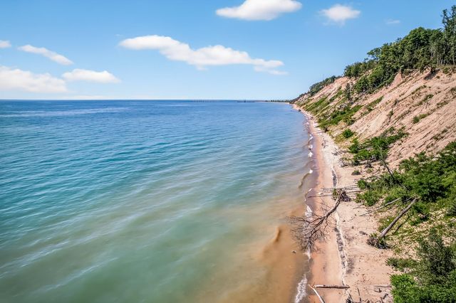 4569 S Lakeshore Drive, Ludington, MI 49431