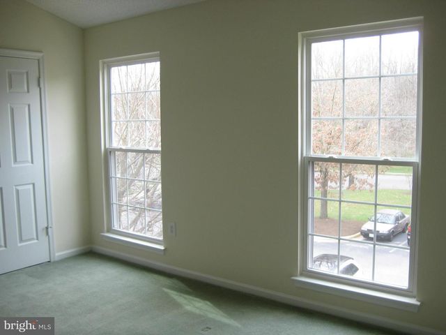 7183 FAIRFIELD CT, Alexandria, VA 22306