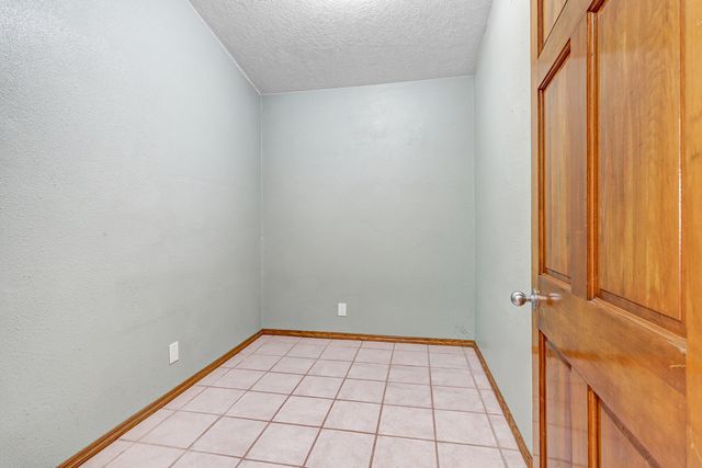 26 W Willard Road, Edgewood, NM 87015